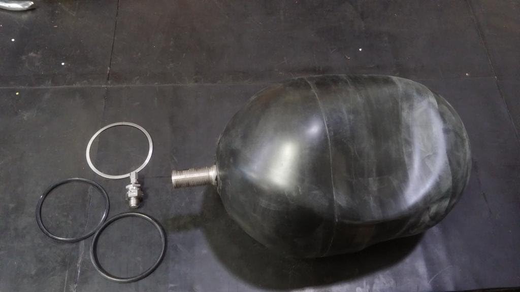AI-15-3KT-SS Bladder Kit, SS, 3000 psi, 15 gal