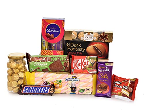 Image of Giftrend Bundle with Diwali Gift Hamper | Chocolate Basket for Family Friends and Relatives | Diwali Greeting Card