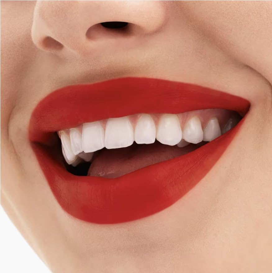 MAC Locked Kiss 24 Hour Lipstick 81 Gutsy - Image 4