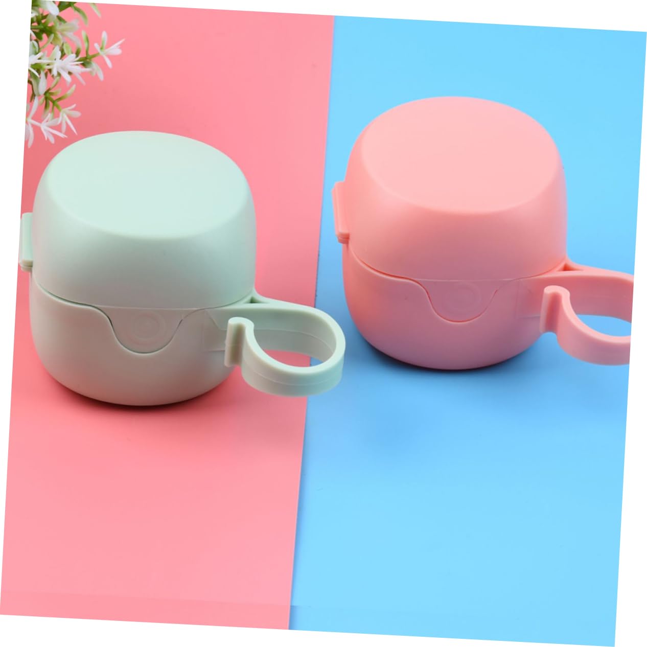 LIOOBO Pacifier Holder Compatible Durable Plastic Storage Container Random Color