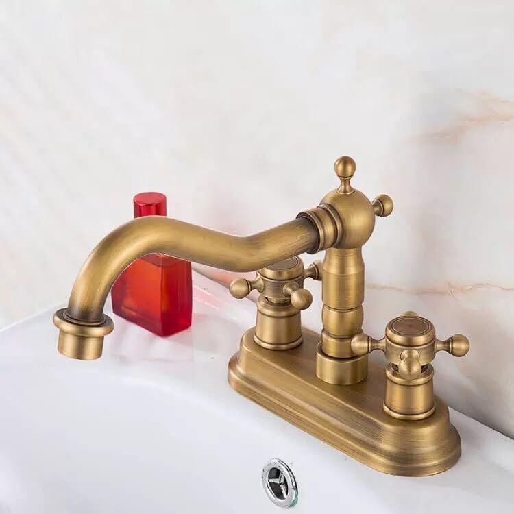 Robinet de lavabo en laiton bronze antique pour une salle de bain rétro élégante