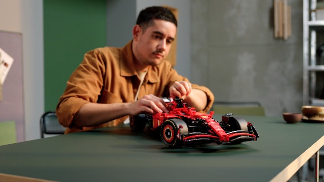 Amazon.co.jp: レゴ(LEGO) テクニック Ferrari SF-24 F1 Car おもちゃ