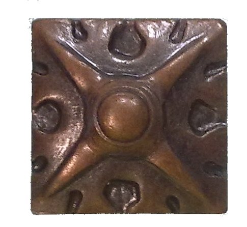 decotacks Square Art Upholstery Nails/Tacks 5/8" x 5/8" (17MMx17MM) - 25 Pcs [Antique Copper, French Natural] DX8017AC