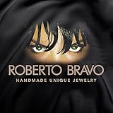  ROBERTO BRAVO SALSA [Explicit]