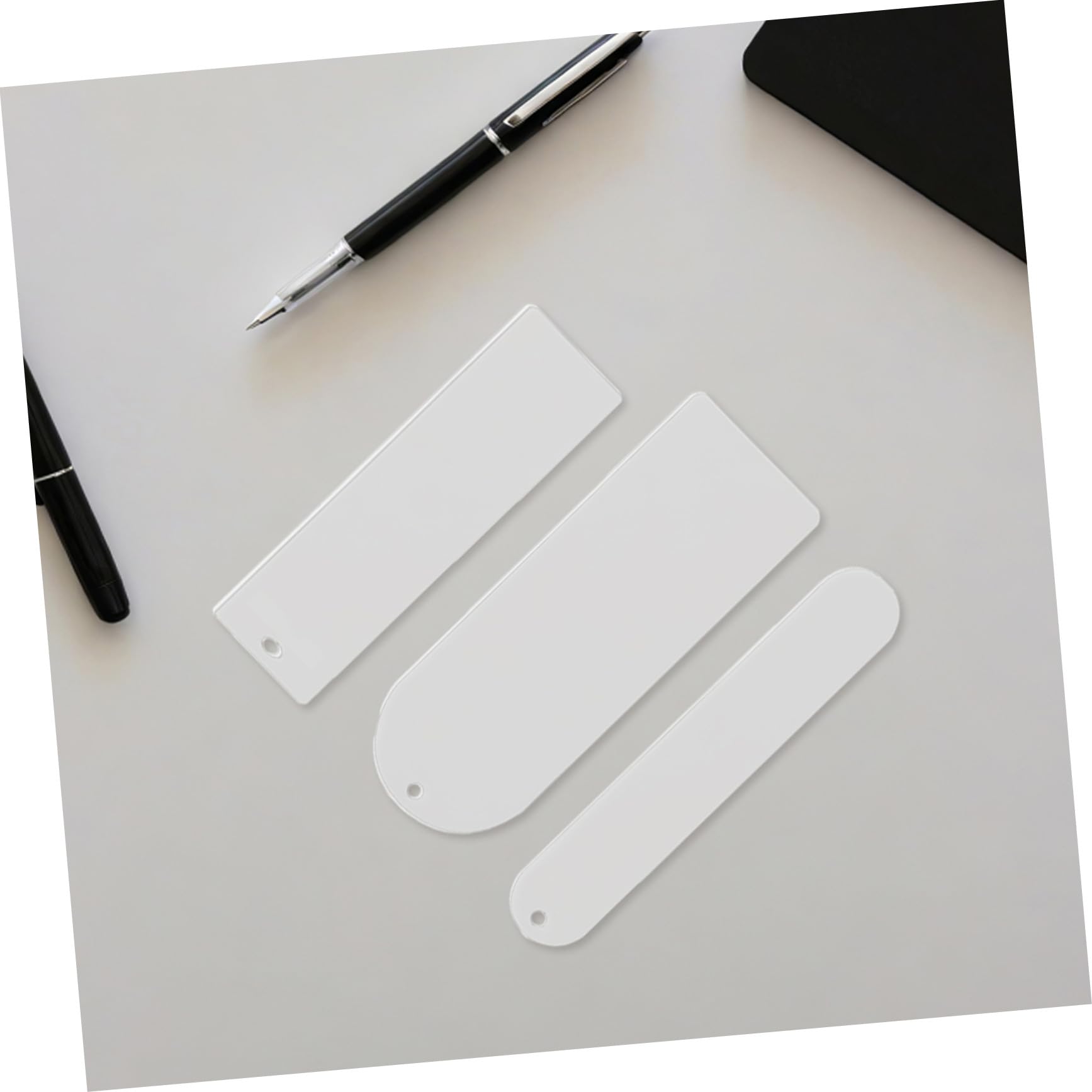 Segnalibri Acrilici Trasparenti con Nappe per DIY Forme Rettangolari e Rotondi per Studenti Insegnanti e Amanti dei Libri Leggeri e Facili da Personalizzare