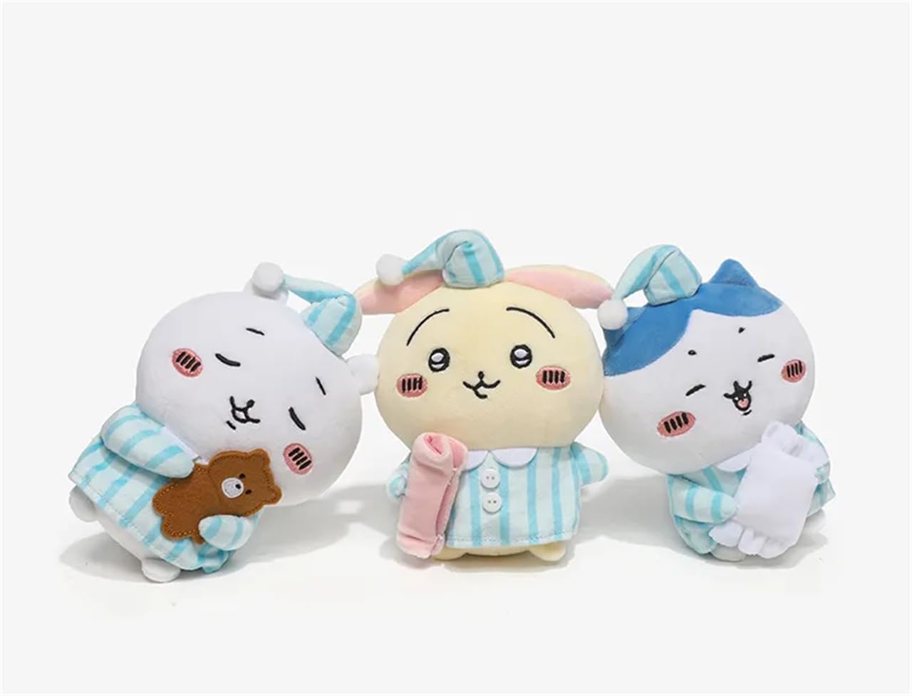 【新品】 ちいかわ パジャマBIGぬいぐるみ ちいかわ ハチワレ 10セット 楽天市場】【ハチワレ】ちいかわ パジャマBIGぬいぐるみ1 ちい