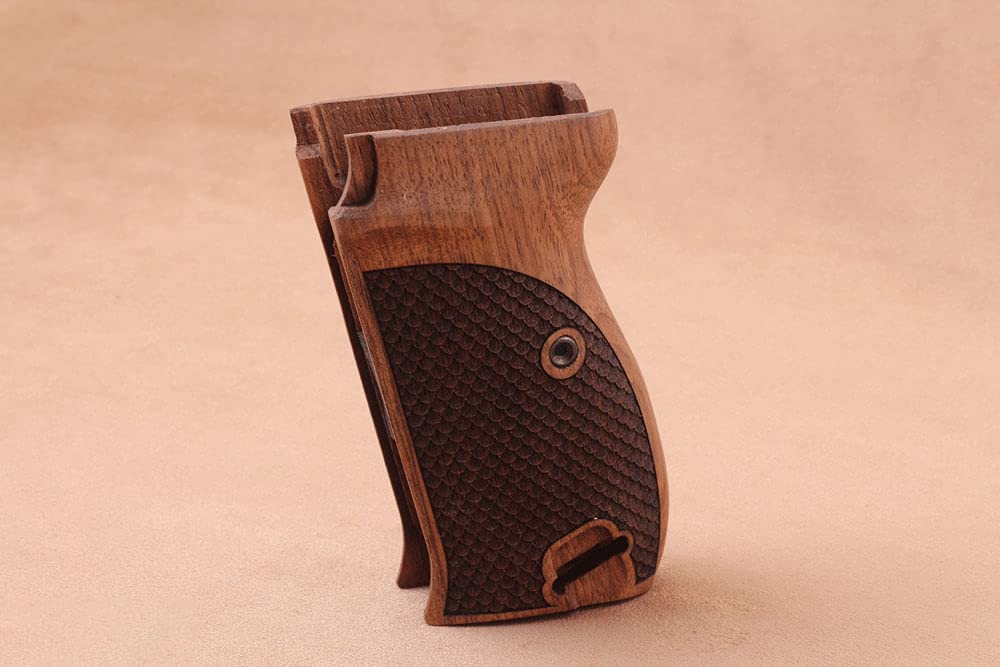 KSD Walnut Grips For Luger P08 – Classic Diamond Checkering, Customizable & Handcrafted