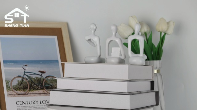 Estatua abstracta pensador resina blanca decorativa moderna miniatura 7