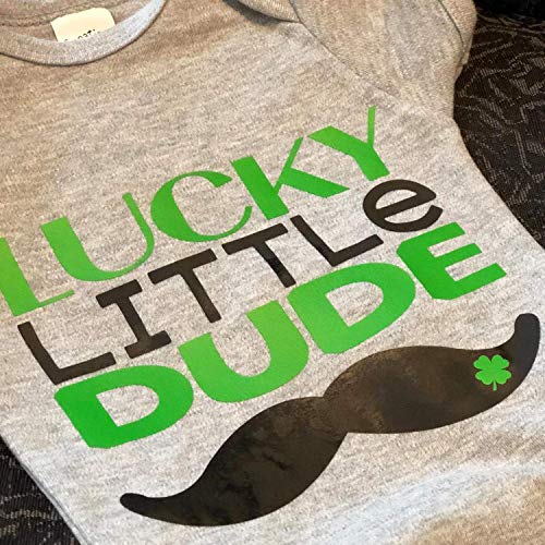 Image of VINYL FROG Heat Transfer Vinyl Roll HTV Vinyl - 12 inch x5ft Light Green Iron on Vinyl for T-Shirts, Heat Press Vinyl for DIY Craft Designs (Light Green)