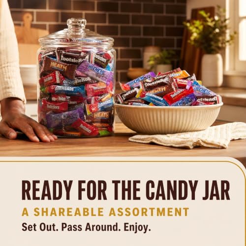 CANDYMAN Halloween Candy & Chocolate Mix, 5 lb Individually Wrapped Bulk - image 7