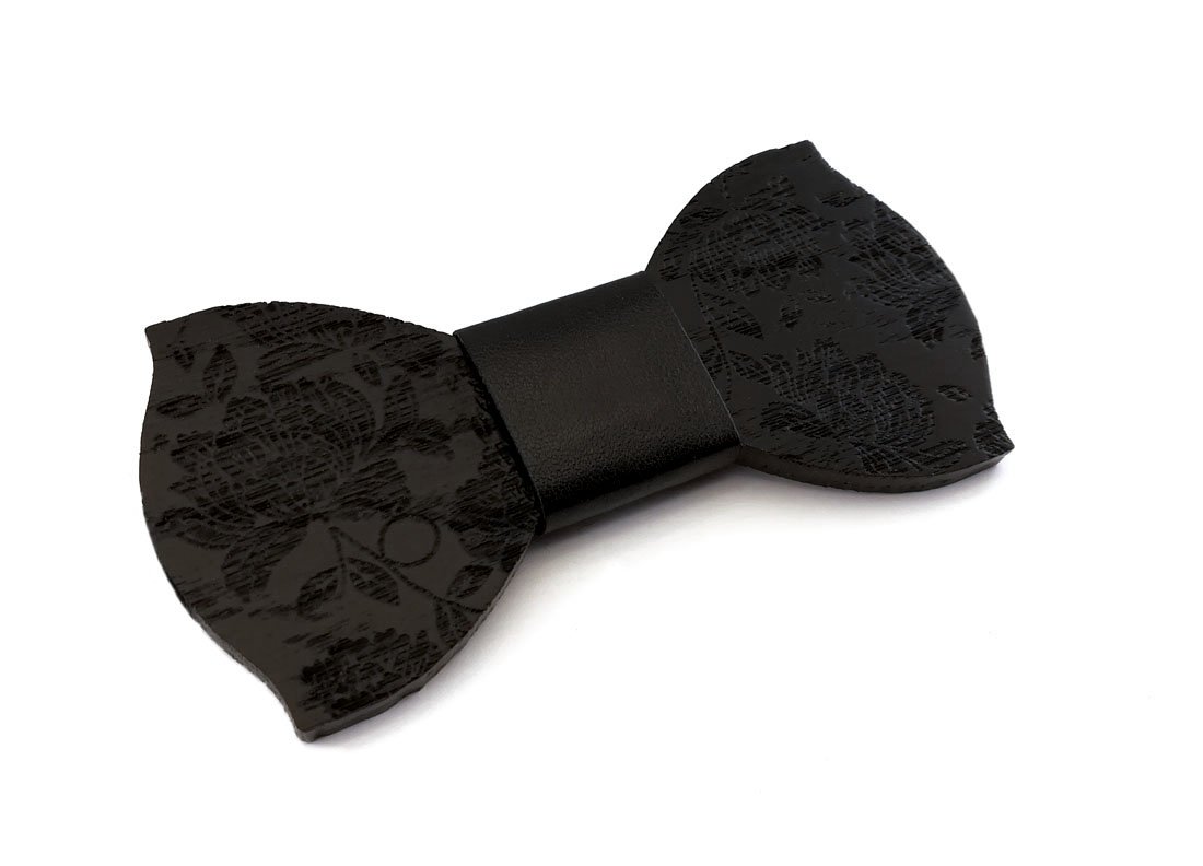 GIGETTO Papillon in legno fatto a mano, nero con nodo in ecopelle nero. Farfallino artigianale. Cinturino regolabile. Limited Edition PATTERN