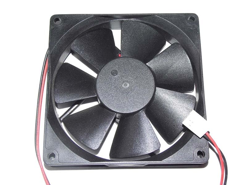 Ventilador de pc 9CM AD0912HB-C70 ideal para mantener tu ordenador de estudio silencioso y fresco 2