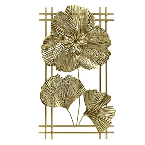 Décoration murale en métal doré Namzi pour un salon chic et accueillant