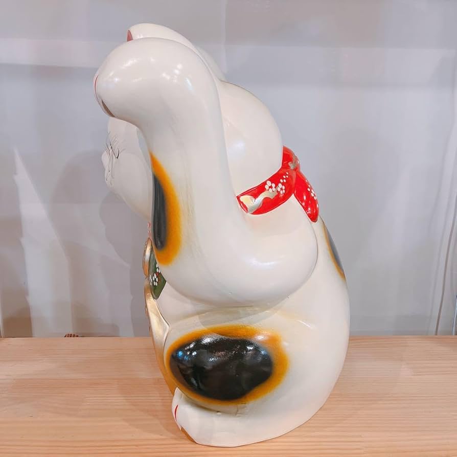 特大　常滑焼　招き猫　昭和　レトロ Amazon.co.jp: レトロ 常滑焼 超特大 招き猫 15号 高さ48