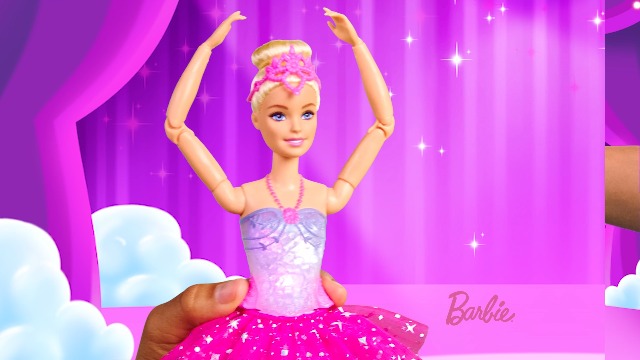 Barbie バービー　ライトアップ Amazon.com: Barbie Dreamtopia Twinkle Lights Ballerina Doll with