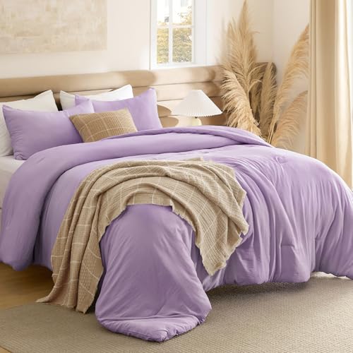 Image of Bedsure Queen Comforter Set, Lavendar Soft Prewashed Bedding for All Seasons, 3 Pieces GentleSoft Bed Set, 1 Lightweight Comforter (90 inchx90 inch) and 2 Pillowcases (20 inchx26 inch)