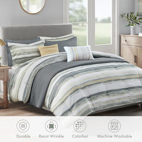 Image of Madison Park Marina Comforter Quilt Combo Set - Modern Luxury Design, All Season Down Alternative Bedding, Matching Shams, Decorative Pillows, Full /Queen(90 inchx90 inch), Yellow 8 Piece