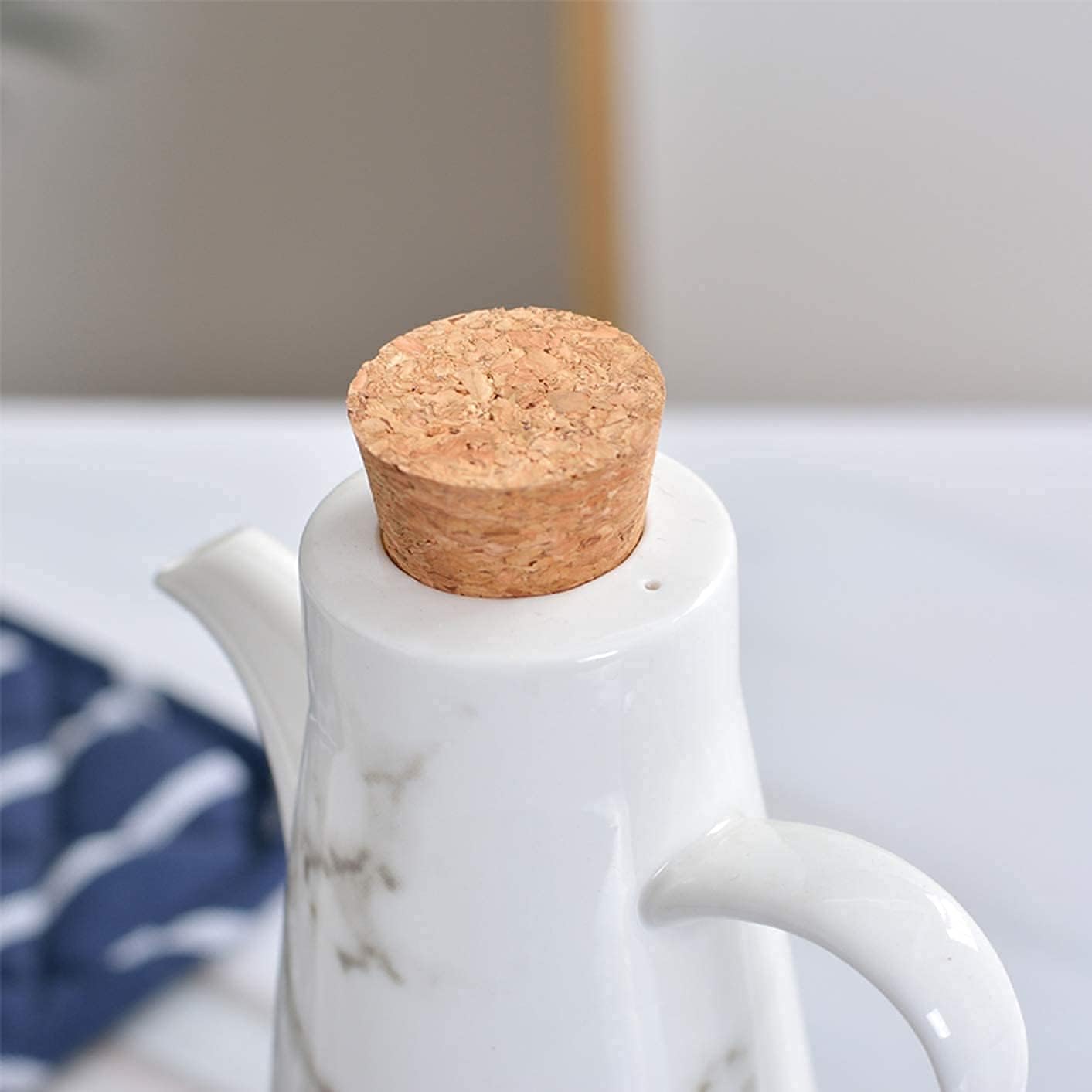 Oil Dispenser Bottle Ceramic Tabletop Olive Oil Dispenser Bottle-Soy Sauce or Vinegar Cruet with Pourer Can