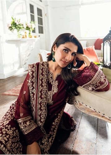 Image of Women's French Crepe Kurta Set with Organza Dupatta | Floral Thread Embroidered Ethnic Suit Set | Straight Kurta Pant Set Round Neck Festive Indian Wear