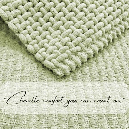 Image of SANMARINO Non Slip Chenille Bath Mat, Extra Soft Bathroom Mat, Super Absorbent Fluffy Bath Mats for Bathroom, Machine-Washable Quick Dry Bath Rug Foot Mat, 16 inchx24 inch, Green