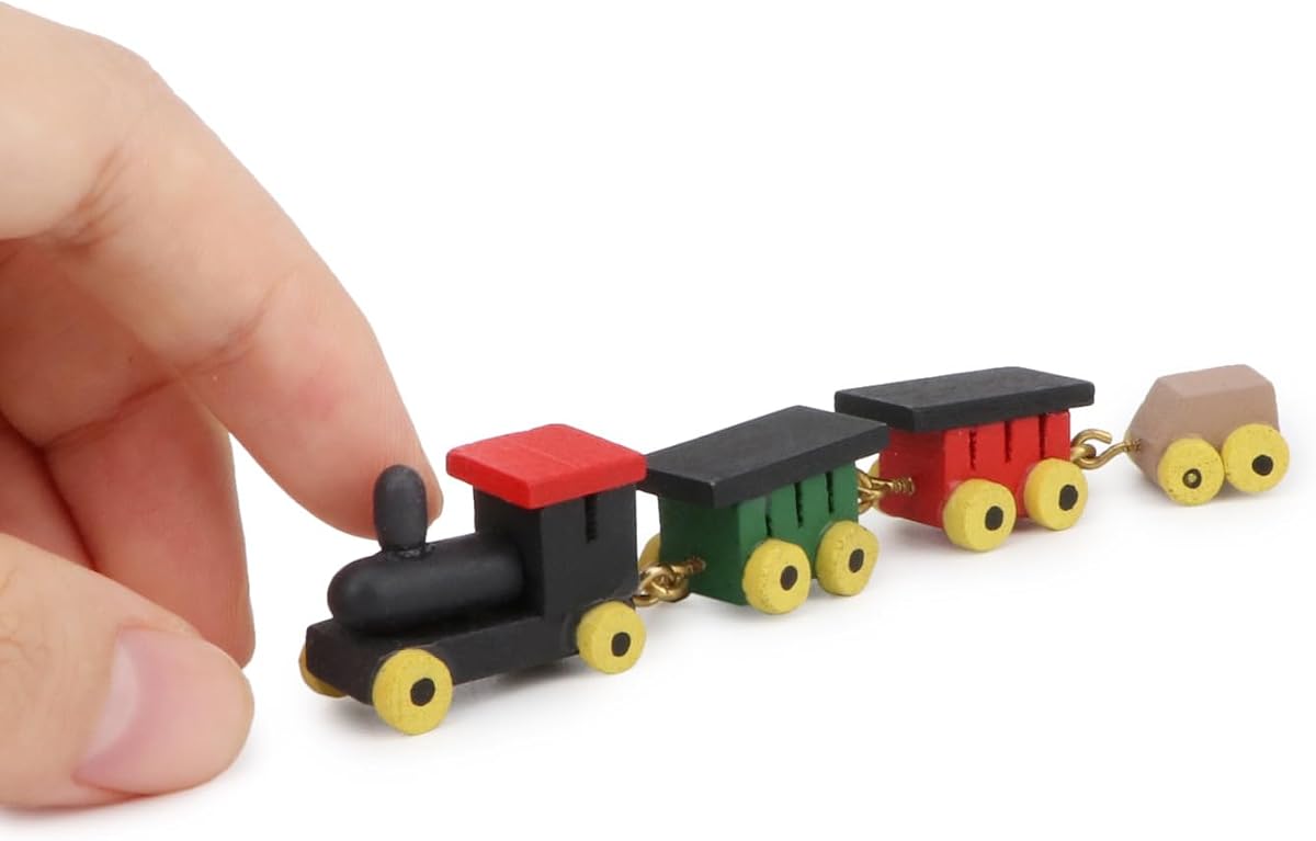 Cutemini Miniature Train Model Wooden Train Set Traffic Scene Ornament Home Decor (Multicolor)