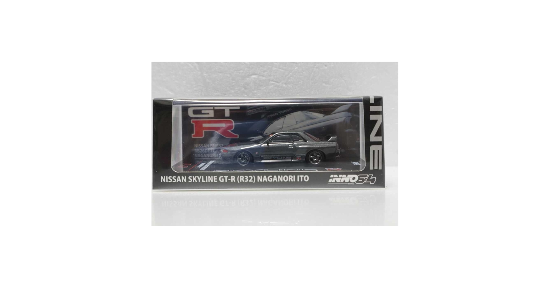 Amazon | P&S限定 INNO 1/64 日産 スカイラインGT-R R32