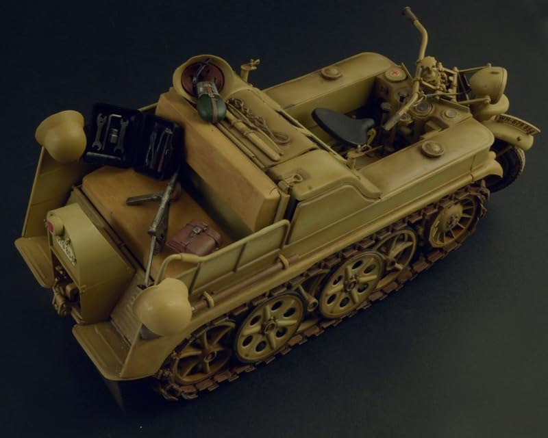 ヴィンテージ品　ヴィンテージ　Polistill 戦車 Amazon.co.jp: ITALERI 1/9 WW.II German Kettenkrad Military