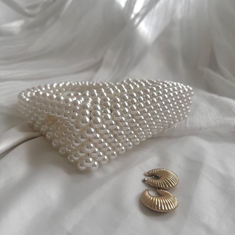 Image of Elegant Pearl Heart Shaped Evening Bag, Handmade Beaded Mini Handbag, White Fashion Clutch Purse for Women and Girls