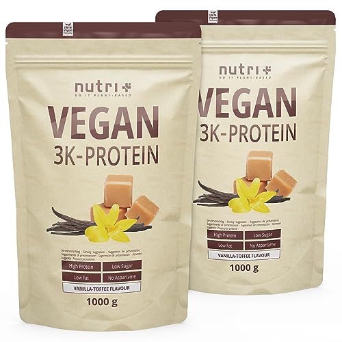 Nutri + Protein Pulver Vegan Vanilla Toffee 1 kg - 80% Eiweiß - 3k Proteinpulver Vanille Karamell - Eiweißpulver Low Sugar - 1000 g Eiweißshake