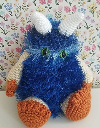 Image of Eyelash Fun Fur Yarn Premium 100% Polyester 164 Yds (150 Mt), 3.53 Oz (100 Gr) Colorful Crochet Yarn Dıy Hand Knitting (Navy Blue)