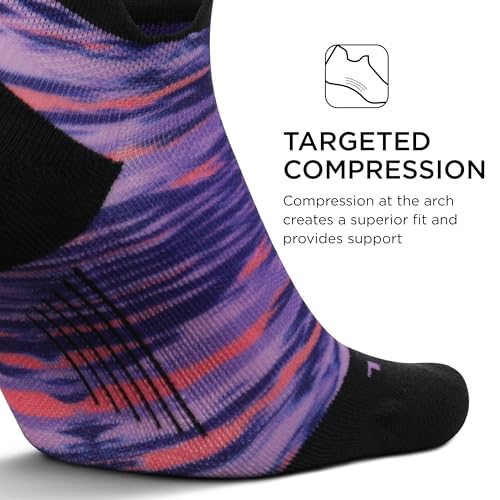 Image of Feetures Elite Light Cushion No Show Tab Sock Wave