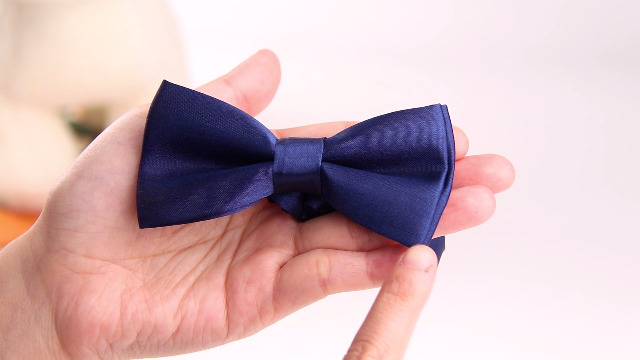 trafalgar bow ties