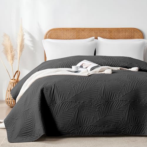 VIVA FINO Couvre-lit 240x260 cm Noir,Boutis Matelassé en Polyester Doux,Motif Feuilles Décoratif,Confort Léger et Doux,pour Lit Double et Canapé,Convient...