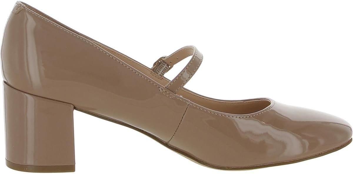 Bandolino Women's Cariann