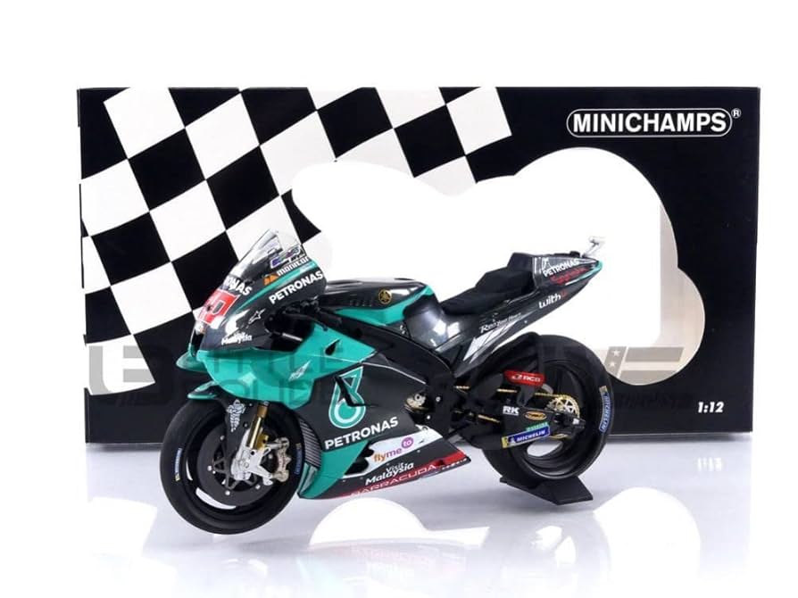 未使用❕1/12 MINICHANPS YAMAHA YZRーM1 MINICHAMPS Yamaha Yzr-m1 Moto GP 2016 Valentino Rossi