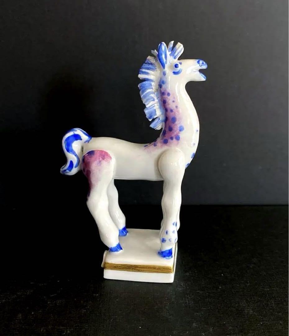 Meissen マイセン 干支シリーズ 午　うまどし　馬　フィギュリン Amazon.co.jp: マイセン 干支 フィギュリン 午年 馬 ブルー ホビー