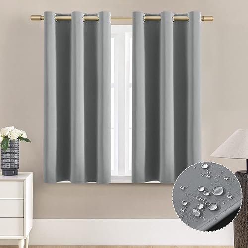 XTMYI Cortinas cortas para ventana de baño, persianas impermeables de 48 pulgadas de largo, para ventana de ducha, 2 paneles, gris claro