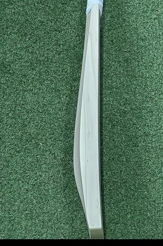 Image of English Willow Cricket Bat for Men and Women | Full Size | Short Handle | Lightweight | Free Cover