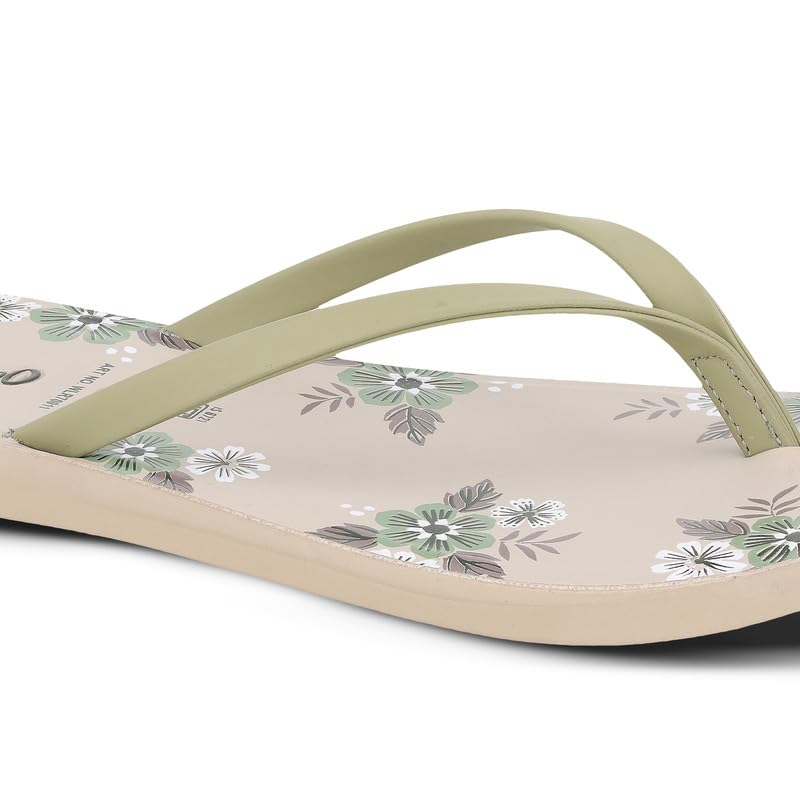 Image of WALKAROO Women's Comfortable Slip-on Sandals|Floral Printed Footbed,V-Strap Upper, Lightweight Flat Sole|Casual wear,home wear,travel &all day comfort Thong Sandals - WLR70011