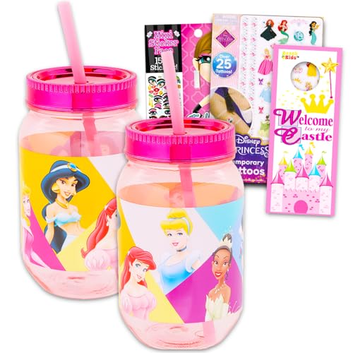 Disney Vasos de agua de princesa para niños, paquete con 2 vasos de princesa Disney con tapa y popote para el hogar, más tatuajes, calcomanías, más | Taza de tarro de princesa Disney para niñas