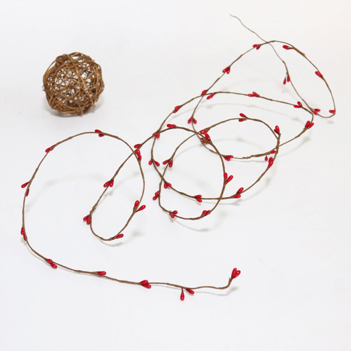 3 Series Guirnalda De Baya Roja Artificial para Decoración Navideña DIY Rattan Simulado De Baya Roja Adornos De Navidad para Interiores Y Exteriores Metros De 4 Piezas X 3
