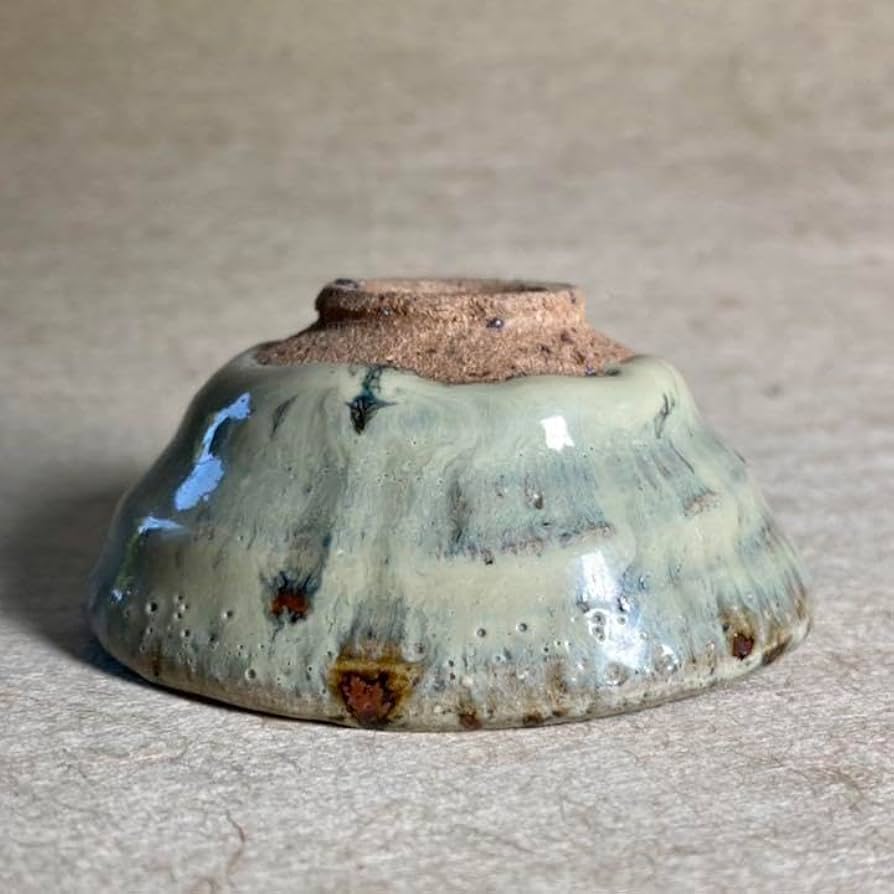 斑唐津ぐい呑　唐津焼　ぐい呑　焼き物　陶器　酒器　陶芸 Amazon.co.jp: 斑唐津鉄紋ぐい呑 唐津焼 ぐい呑 焼き物 陶器 酒