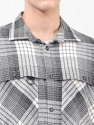 Image of THE INDIAN GARAGE CO Men Regular Fit Checkered Full Sleeves Cutaway Collar Casual Overshirt