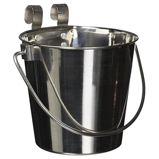 QT Dog Flat Sided Stainless Steel Bucket with Hooks, 2 Quart