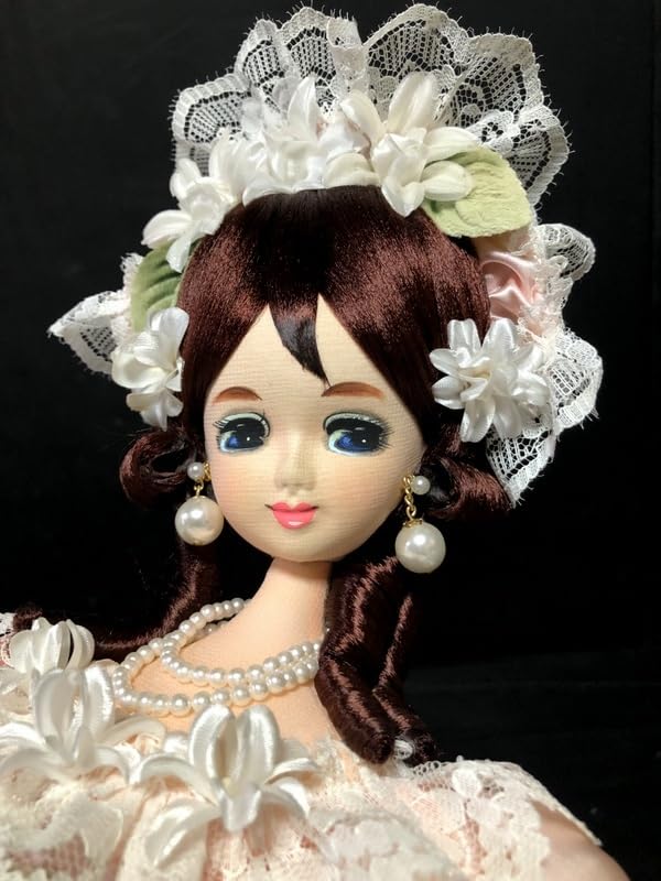 Amazon | SUKIYO DOLLS スキヨドール ピンクドレス ポーズフランス人形