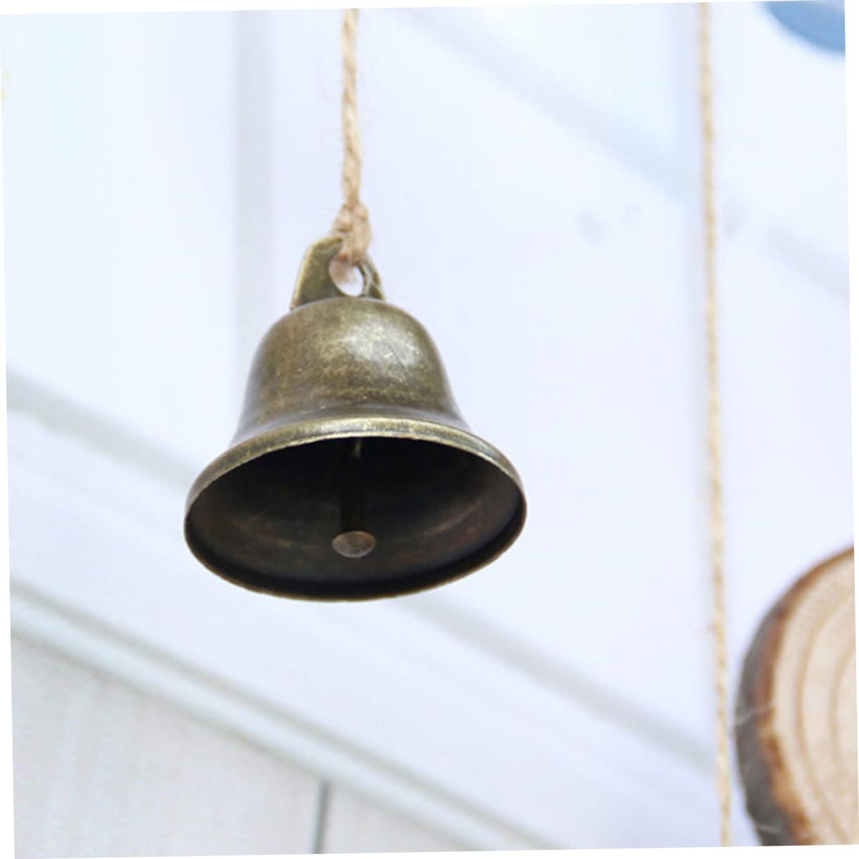 ERINGOGO 16Pcs Bronze Jingle Bells for Crafts Pet Collars and Holiday Decorations Durable Material for Cheerful Sound and Festive Atmosphere