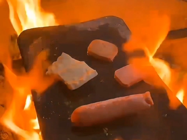 Amazon.com: Volcanic stone cooking tiles, flat surface without