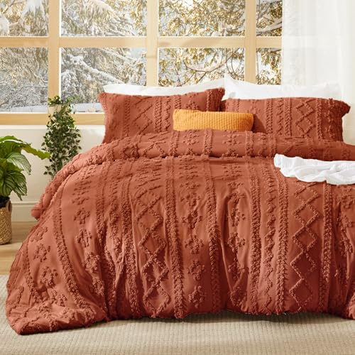 Bedsure Tufted Boho Comforter Set Queen Size - Terracotta Boho Bed Set, GentleSoft™ 3 Pieces Farmhouse-Style Embroidery Bedding, Gifts for Woman, Soft Jacquard Queen Comforter for All Seasons
