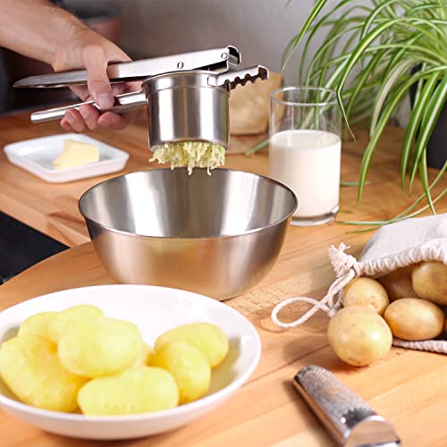 Kartoffelpresse Amazy mit 3 Siebeinsätzen und Kartoffelsack