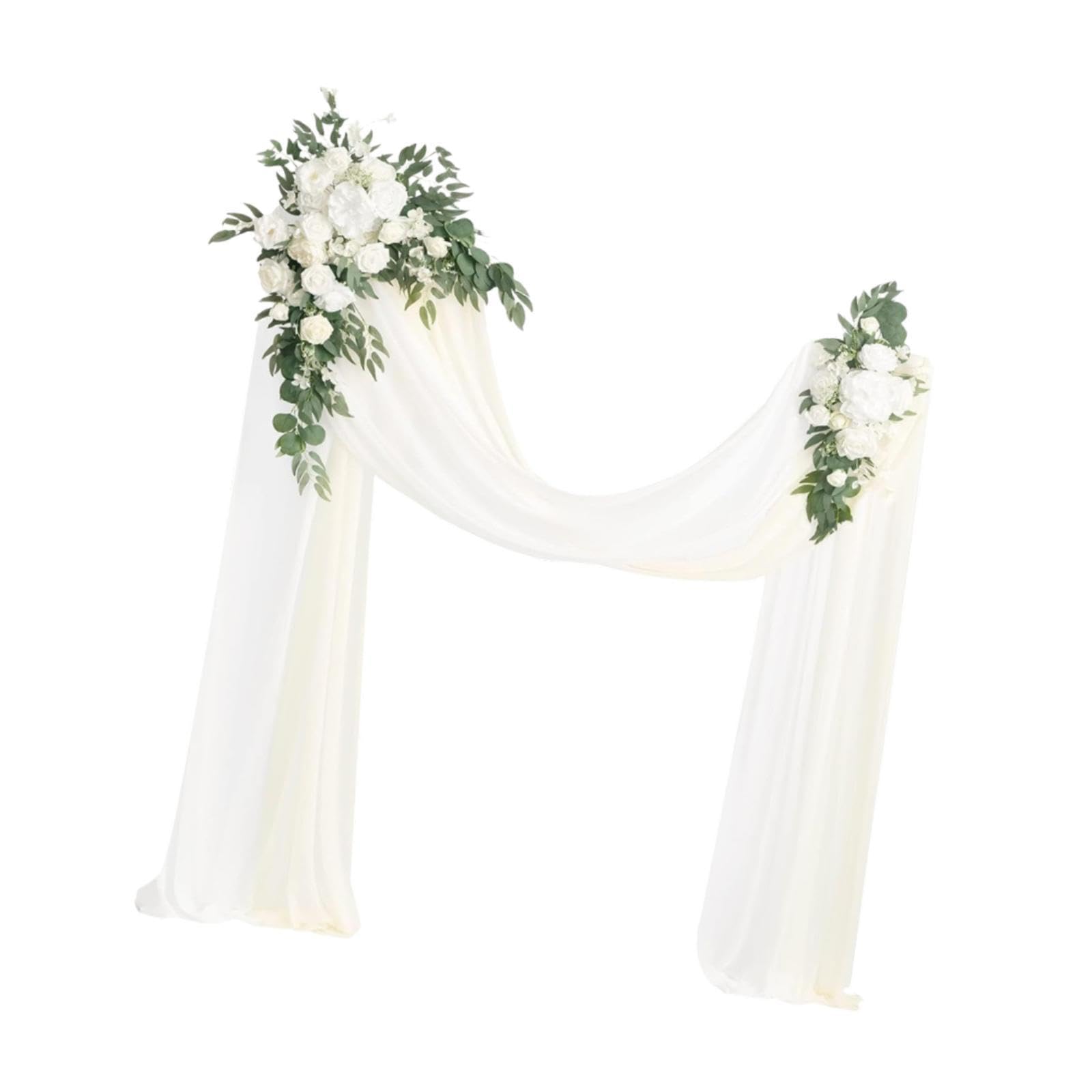 Blumenbogen mit Vorhängen für Die Hochzeitsfeier Am Valentinstag